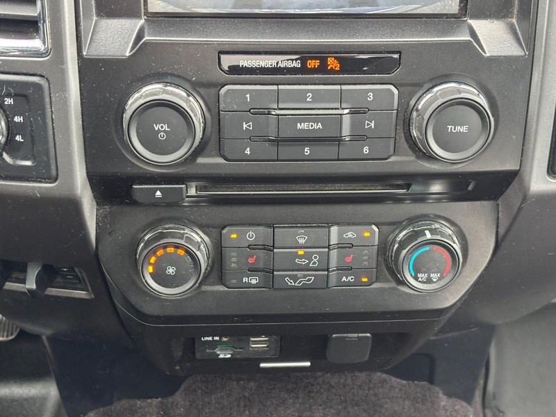 Ford F-150 Vehicle Image 24