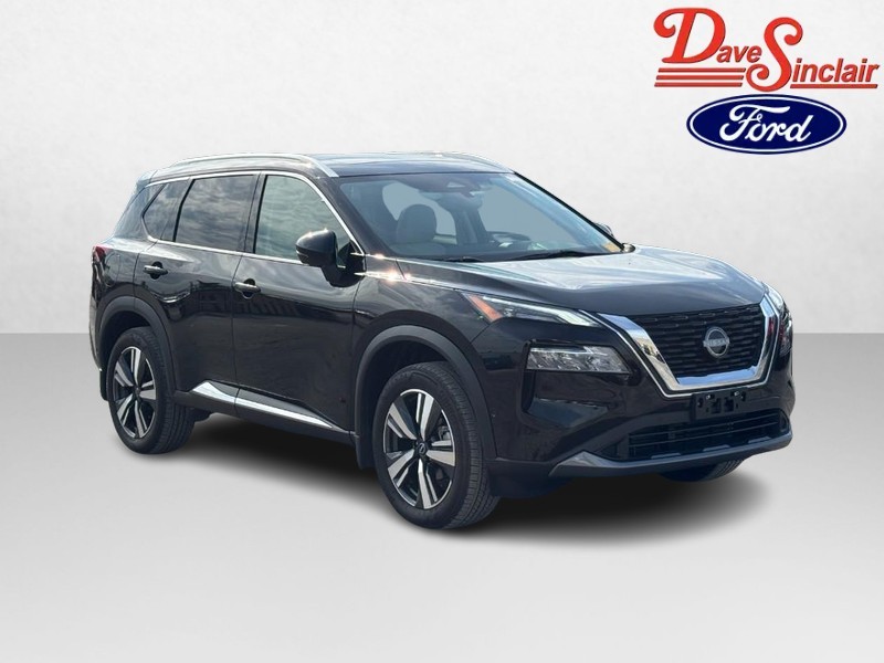 Nissan Rogue Vehicle Full-screen Gallery Image 04