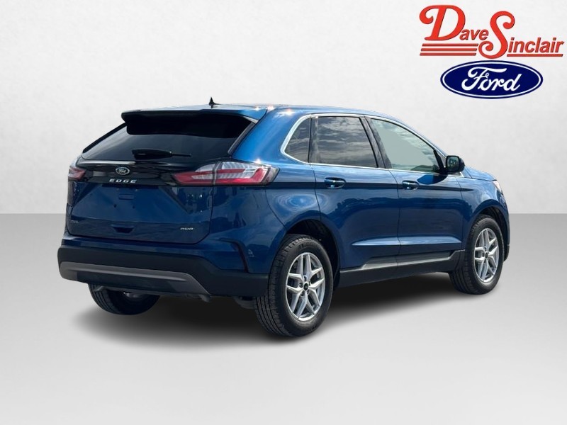 Ford Edge Vehicle Full-screen Gallery Image 07