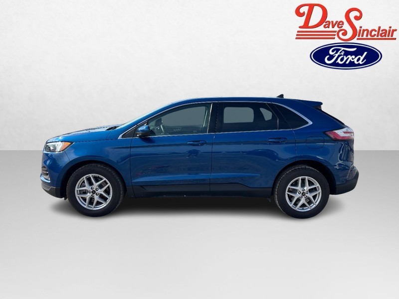 Ford Edge Vehicle Full-screen Gallery Image 10