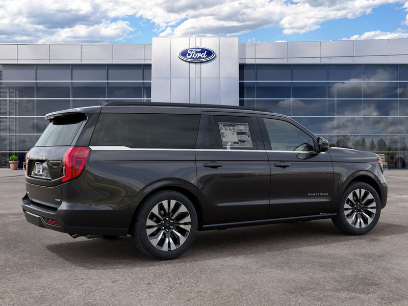 Ford Expedition Max Vehicle Full-screen Gallery Image 08