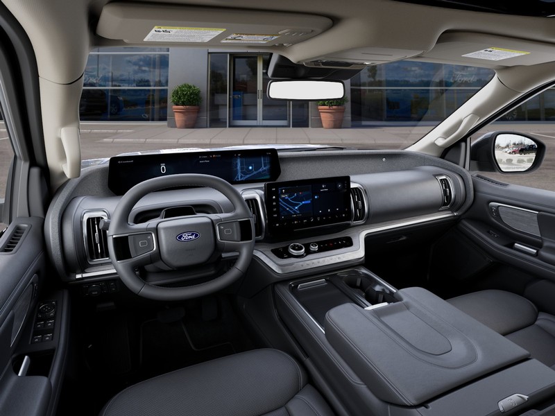 Ford Expedition Max Vehicle Full-screen Gallery Image 11