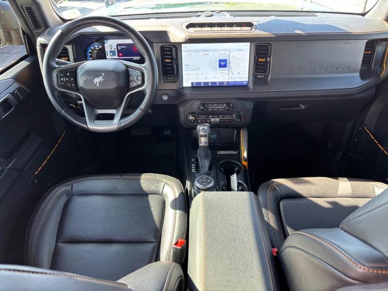 Ford Bronco Vehicle Image 15