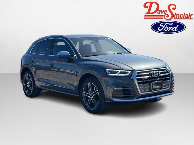Audi SQ5 Vehicle Full-screen Gallery Image 04