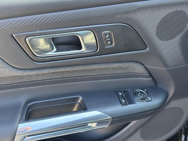 2026 Ford Mustang EcoBoost thumbnail image 14