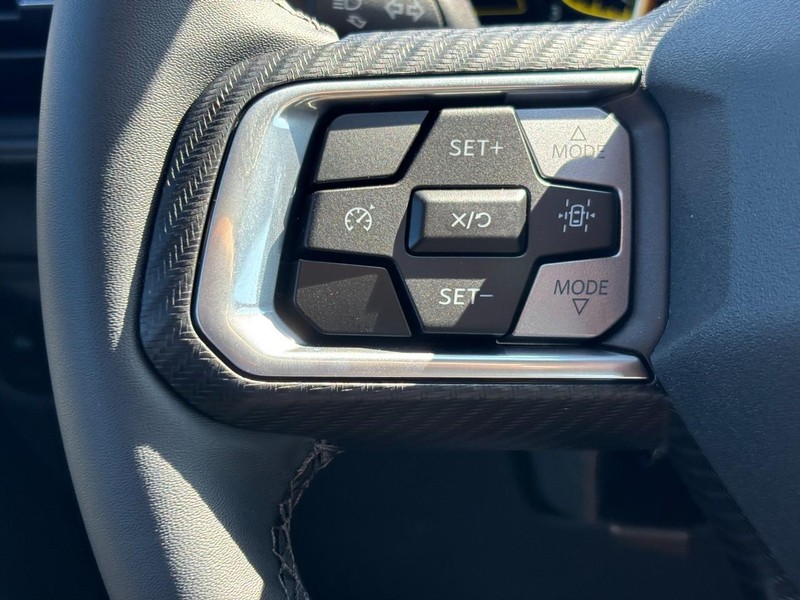 Ford Mustang Vehicle Image 17