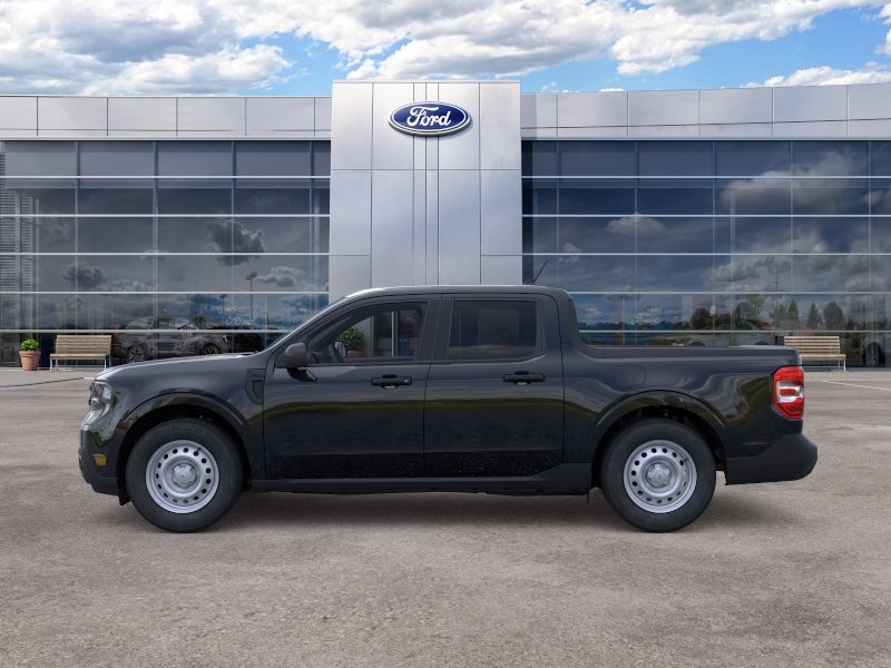 Ford Maverick Vehicle Image 04