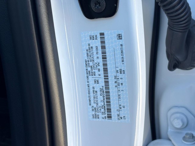 2027 Ford Super Duty F-350 DRW XL thumbnail image 22