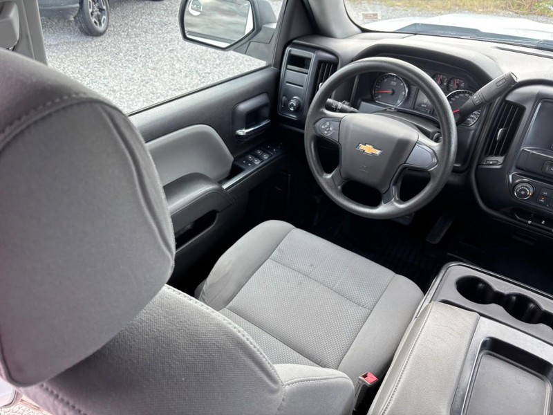 Chevrolet Silverado 1500 LD Vehicle Image 13