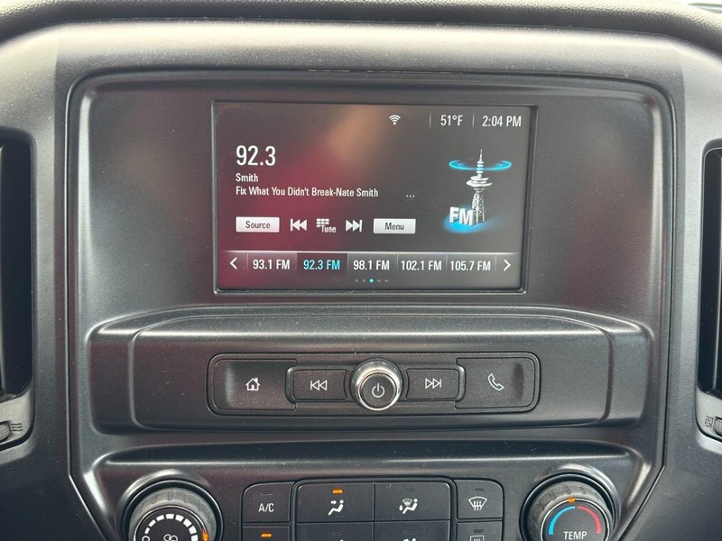 Chevrolet Silverado 1500 LD Vehicle Image 20