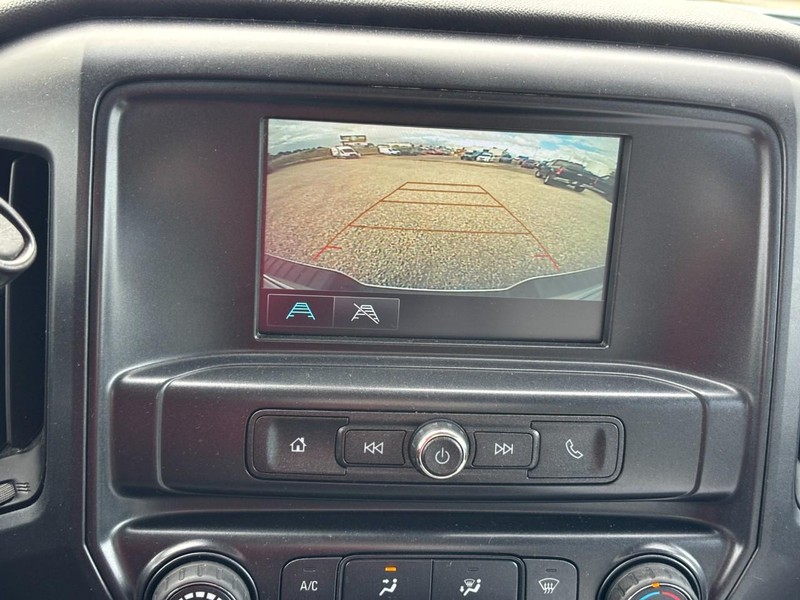 Chevrolet Silverado 1500 LD Vehicle Image 21