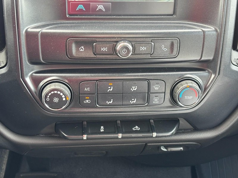 Chevrolet Silverado 1500 LD Vehicle Image 22