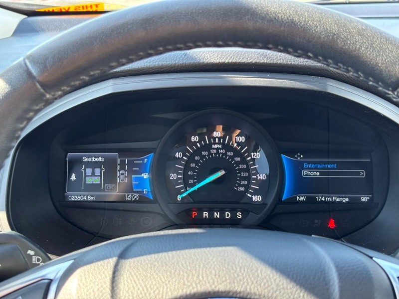 Ford Edge Vehicle Image 21