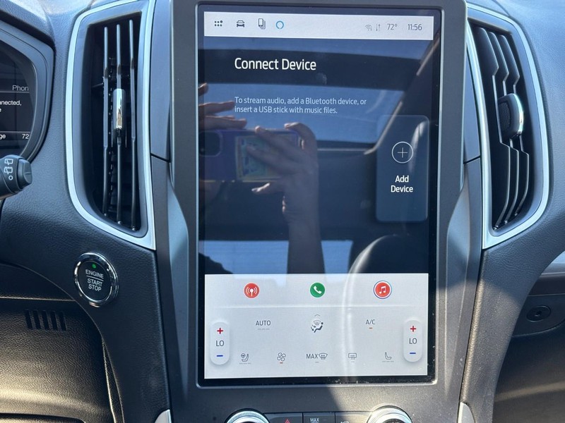 Ford Edge Vehicle Image 22