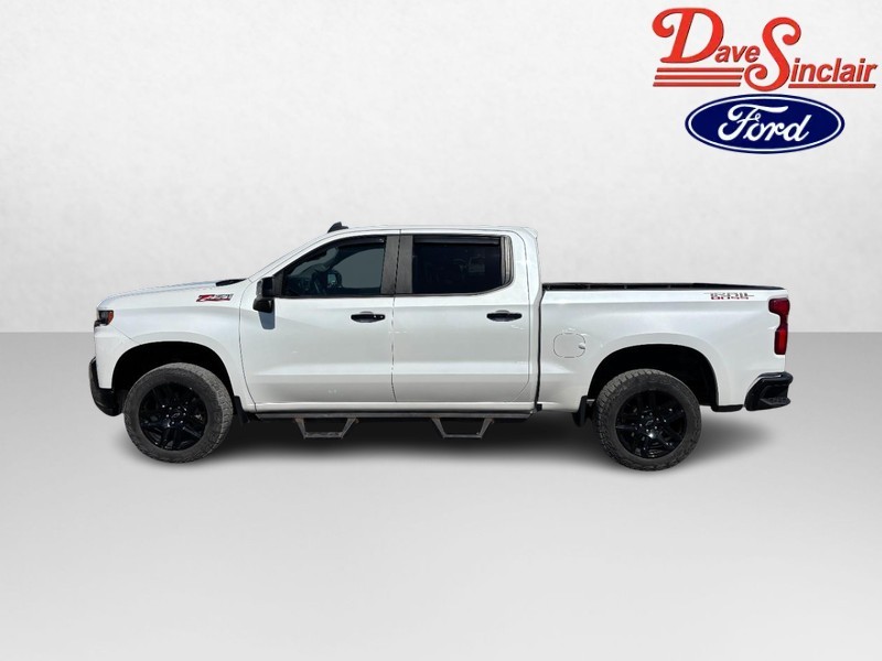 Chevrolet Silverado 1500 Vehicle Full-screen Gallery Image 10