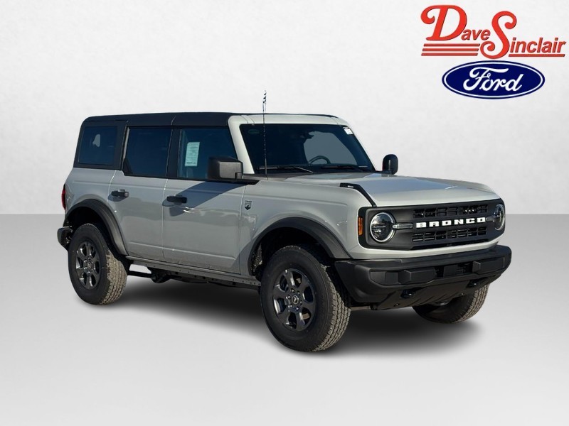 Ford Bronco Vehicle Image 04