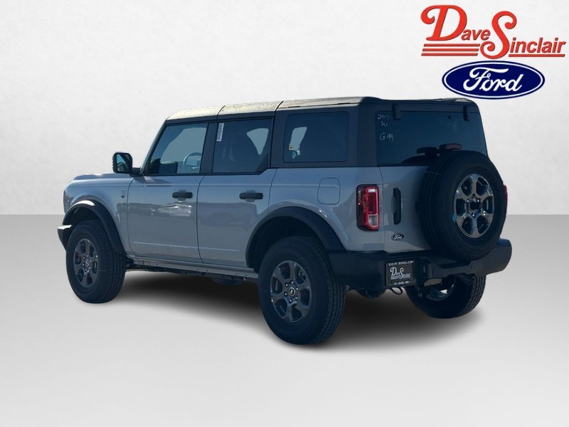Ford Bronco Vehicle Image 09