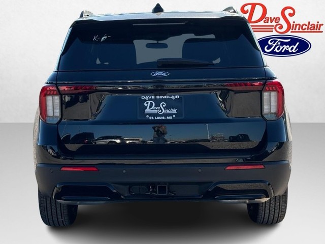 2027 Ford Explorer ST-Line thumbnail image 06