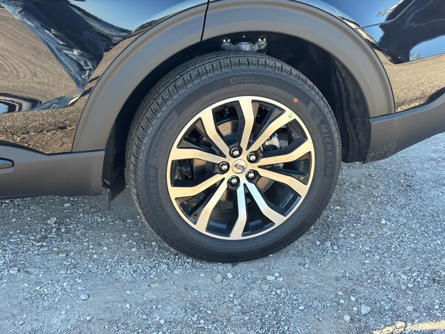 2027 Ford Explorer ST-Line thumbnail image 10