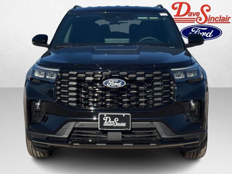 Ford Explorer Vehicle Image 02