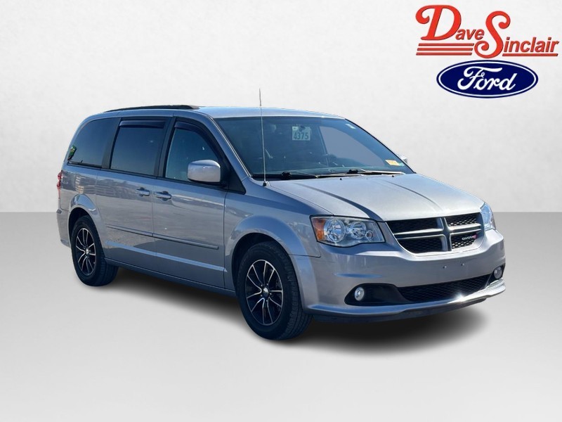 Dodge Grand Caravan Vehicle Full-screen Gallery Image 04