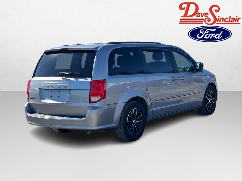 Dodge Grand Caravan Vehicle Full-screen Gallery Image 07