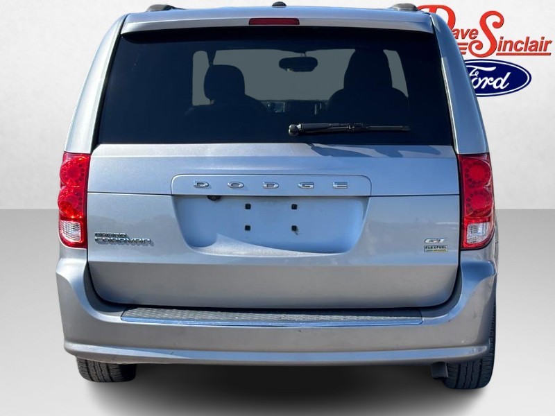 Dodge Grand Caravan Vehicle Full-screen Gallery Image 08