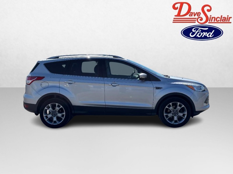 Ford Escape Vehicle Full-screen Gallery Image 05