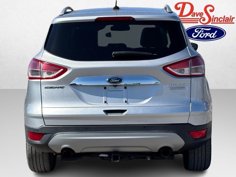 Ford Escape Vehicle Full-screen Gallery Image 08