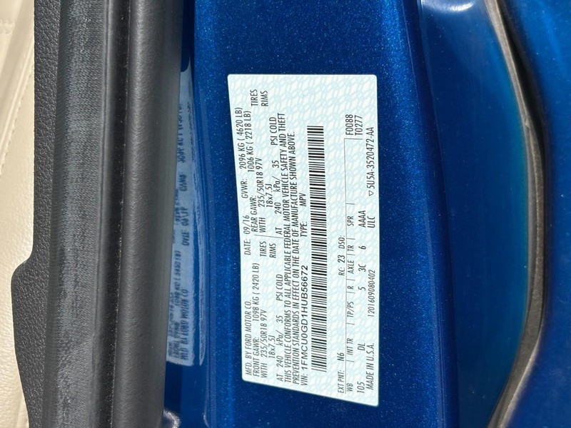 Ford Escape Vehicle Image 25