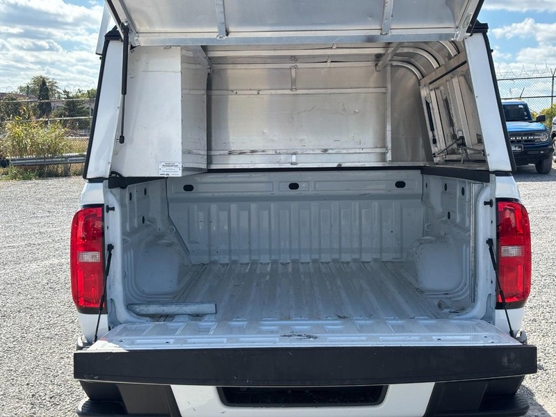 Chevrolet Colorado Vehicle Image 11