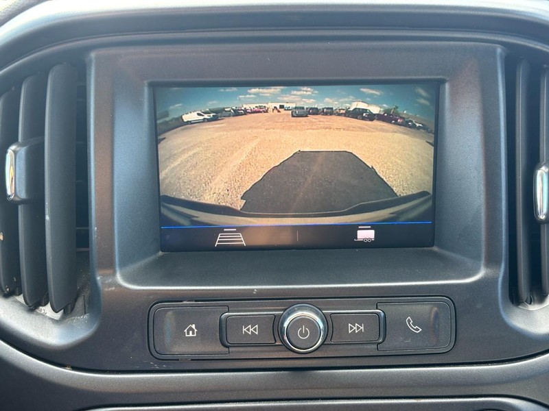 Chevrolet Colorado Vehicle Image 22