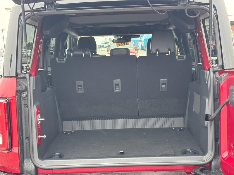 Ford Bronco Vehicle Image 11