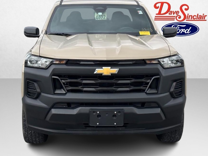 Chevrolet Colorado Vehicle Image 02
