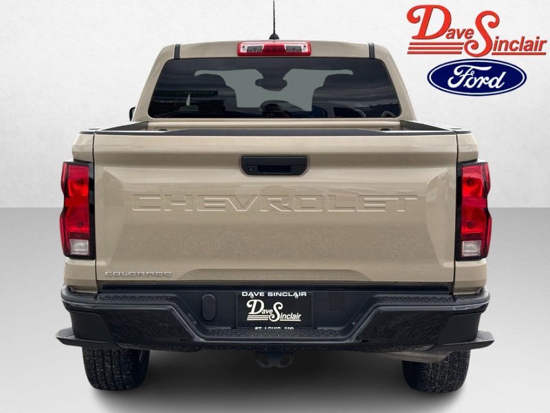 Chevrolet Colorado Vehicle Image 08