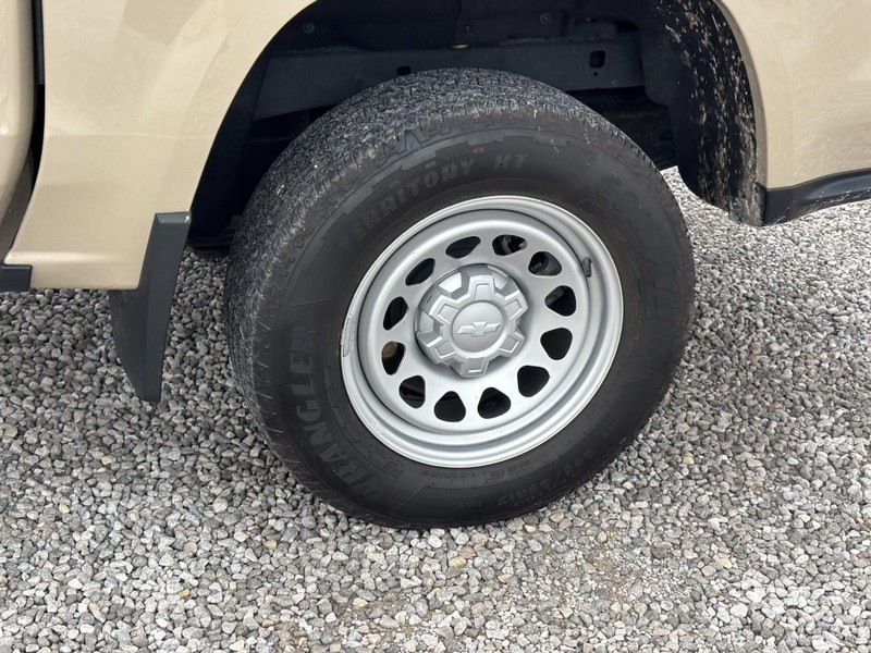 Chevrolet Colorado Vehicle Image 12