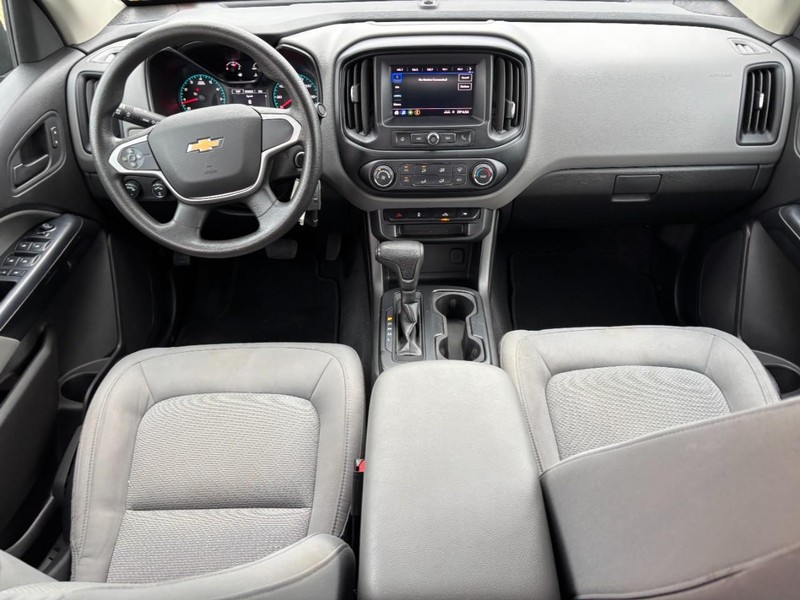 Chevrolet Colorado Vehicle Image 14