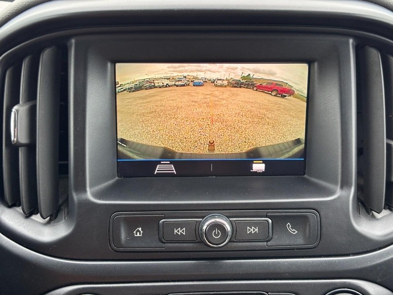 Chevrolet Colorado Vehicle Image 21