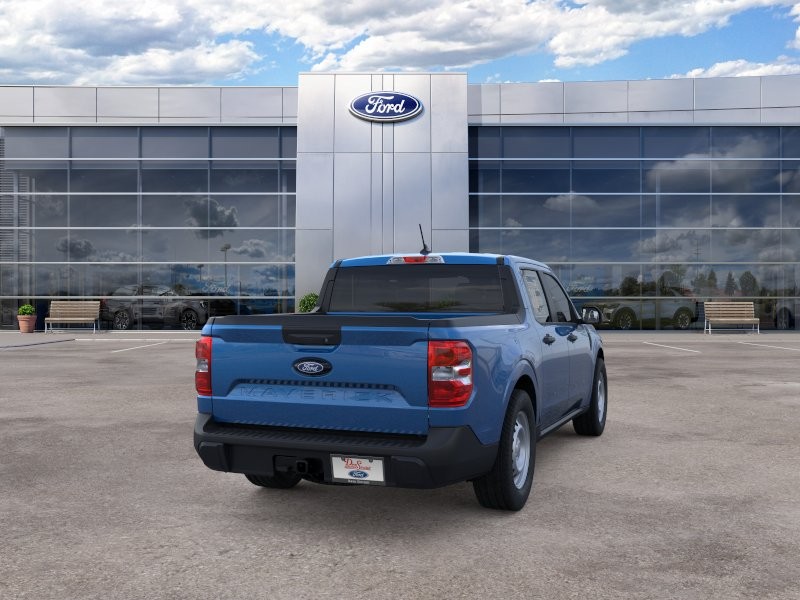 Ford Maverick Vehicle Image 10