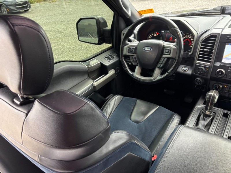 Ford F-150 Vehicle Image 14