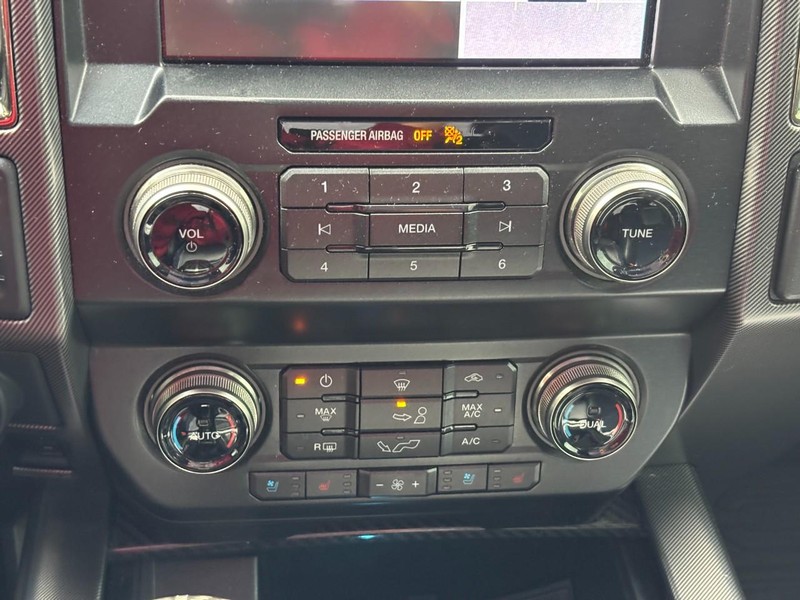 Ford F-150 Vehicle Image 24