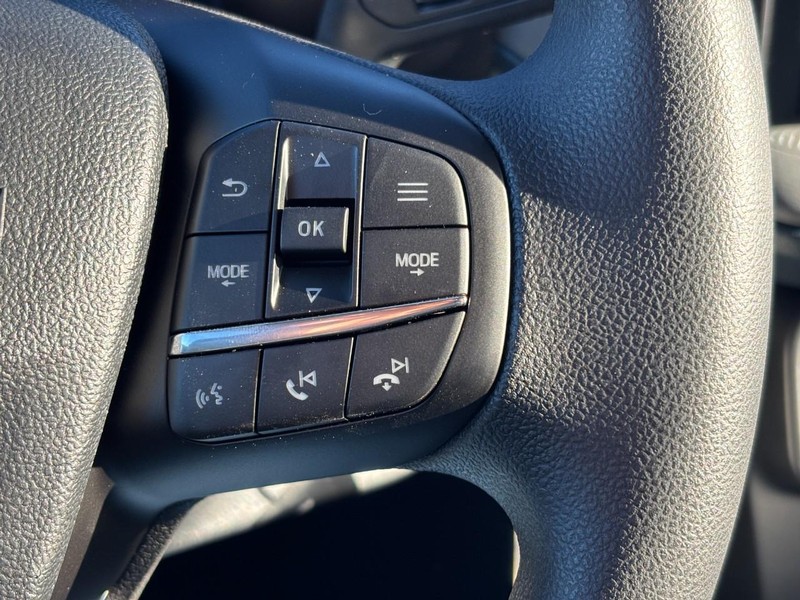 Ford Maverick Vehicle Image 20