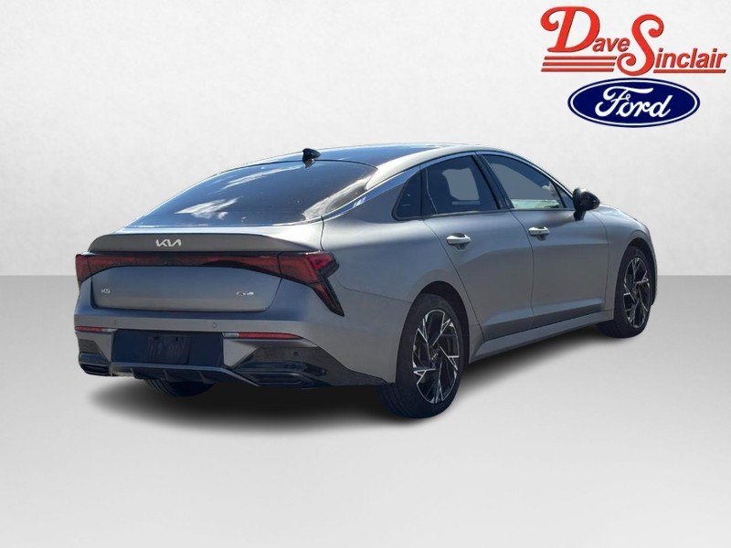 Kia K5 Vehicle Image 07