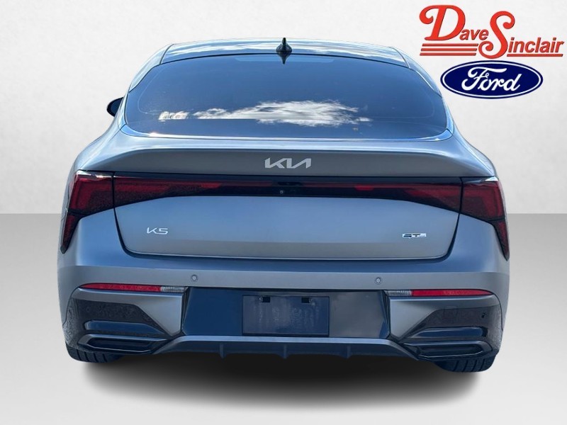 Kia K5 Vehicle Image 08