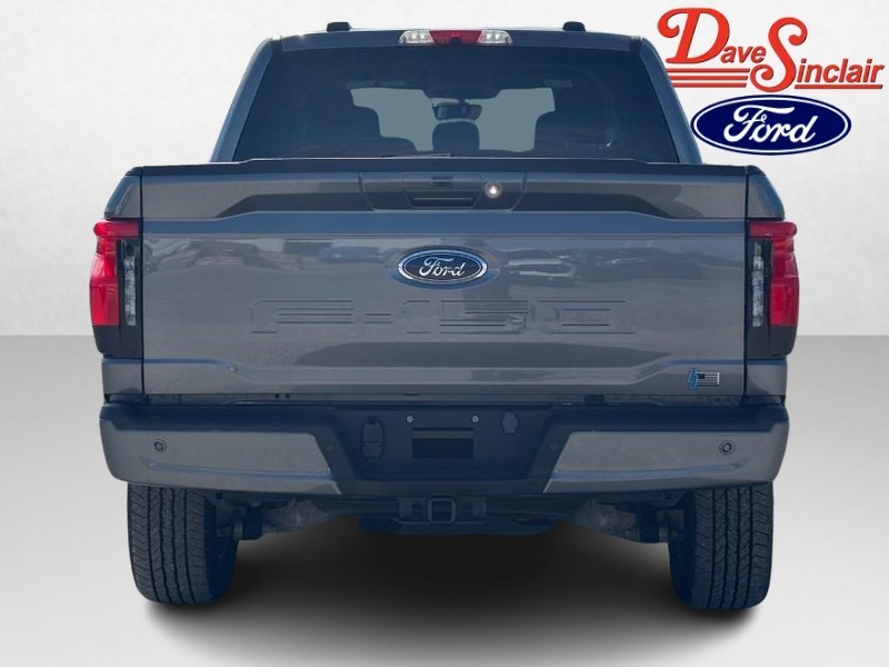 Ford F-150 Lightning Vehicle Image 08