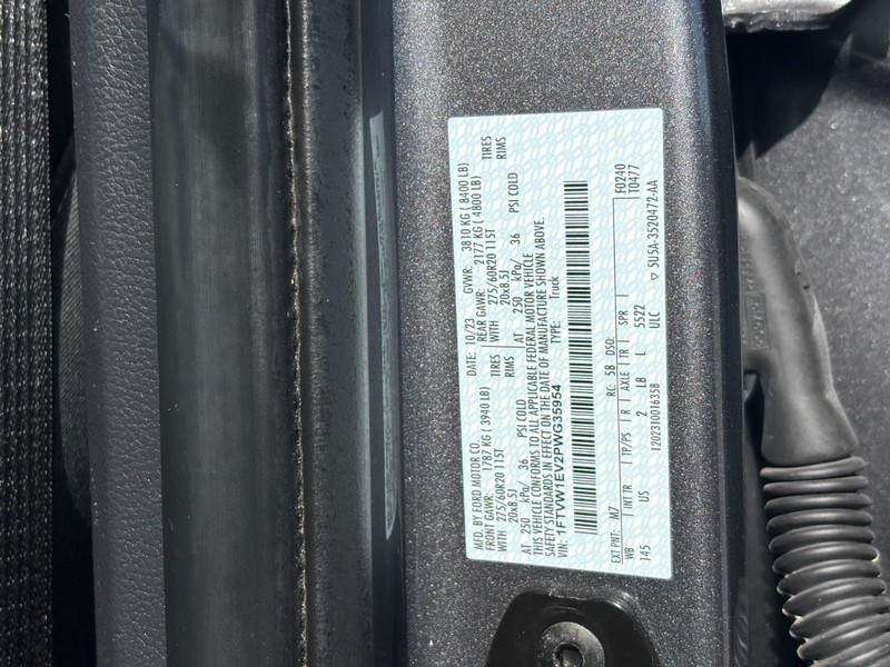 Ford F-150 Lightning Vehicle Image 25