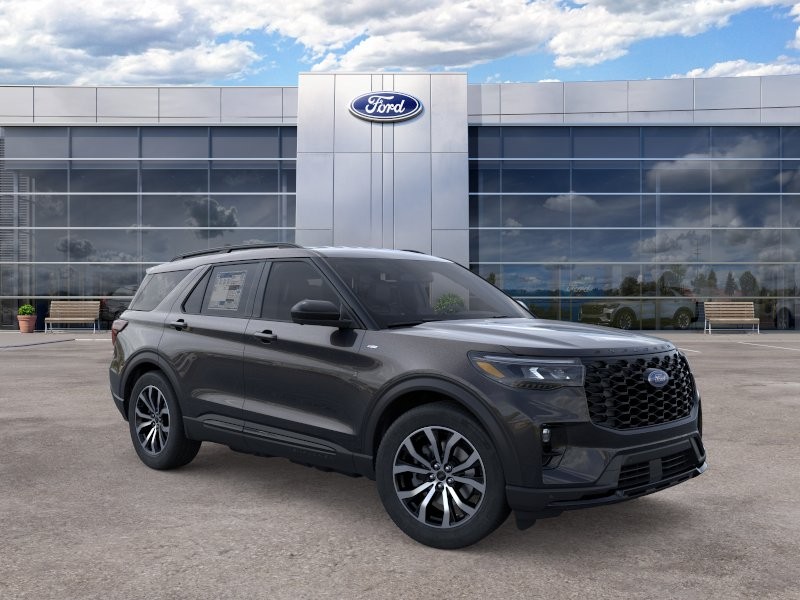 Ford Explorer Vehicle Image 09