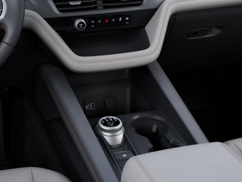 Ford Explorer Vehicle Full-screen Gallery Image 17