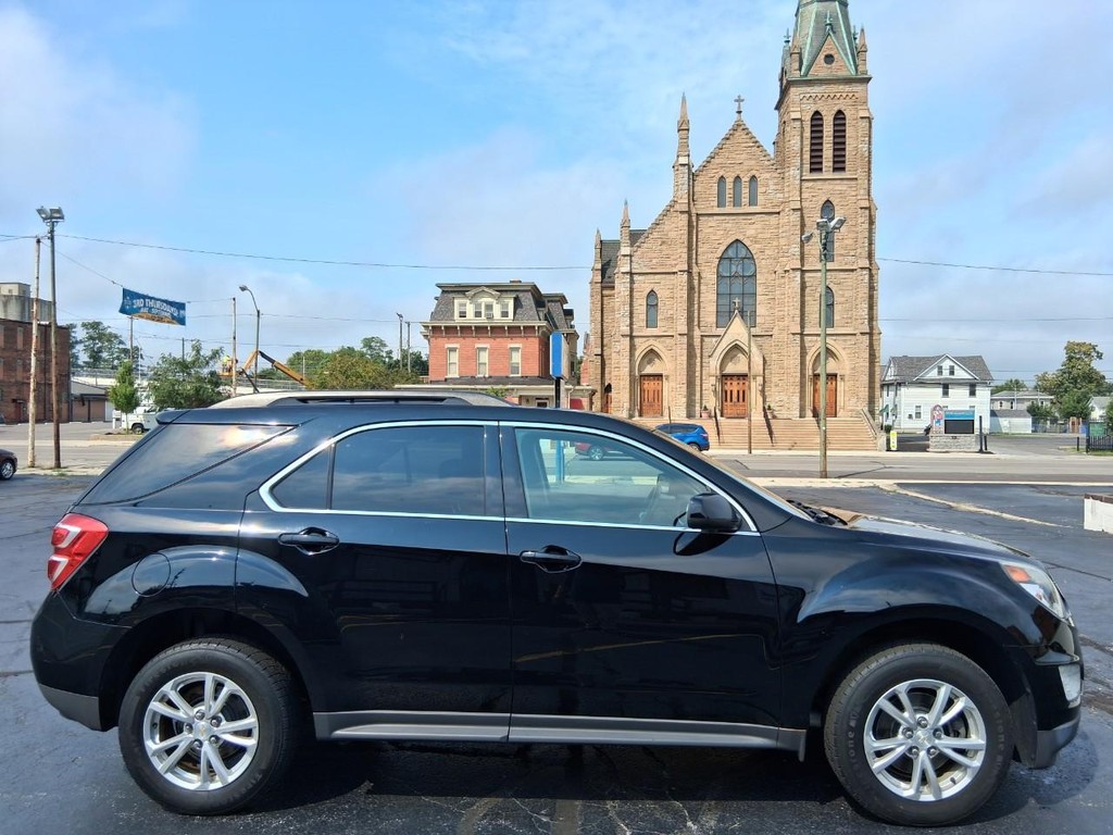 Chevrolet Equinox Vehicle Full-screen Gallery Image 06