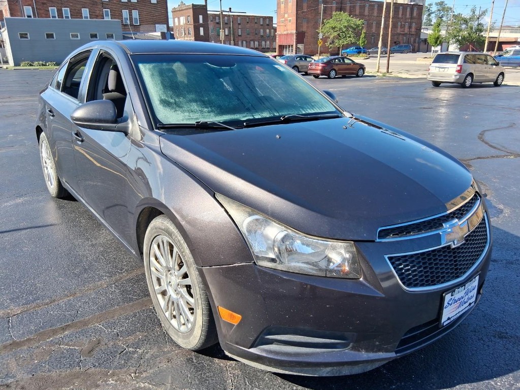 Chevrolet Cruze Vehicle Full-screen Gallery Image 07